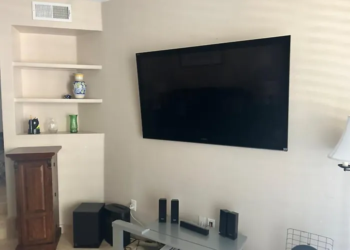 Apartment Luxury Biltmorecondo - 32nd And Camelback - Biltmore Golf Course